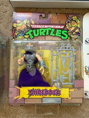 Playmates Teenage Mutant Ninja Turtles Shredder Cartoon Accurate Figure RARE-New
